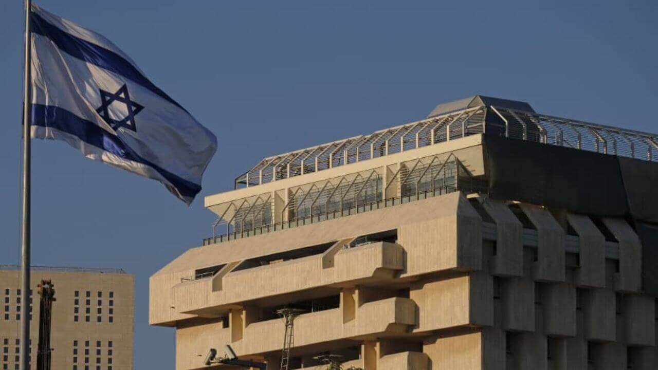 Israel to sell $30 billion Forex to support Shekel