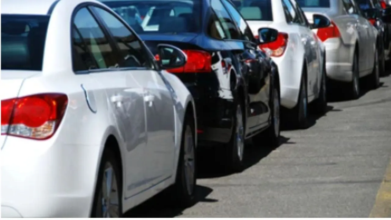 US Light Vehicle Sales Surge 8.5% YoY in November US Light Vehicle Sales Surge 8.5% YoY in November